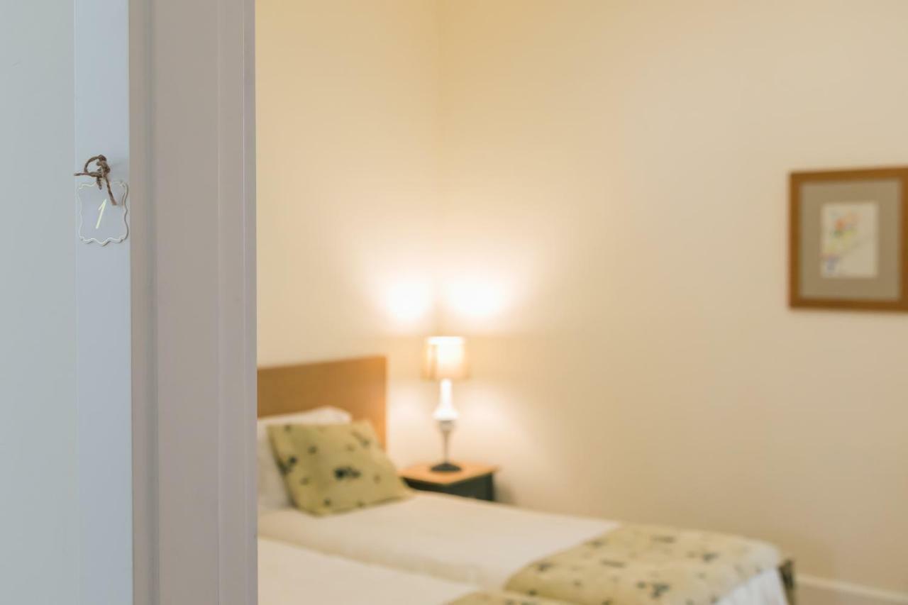 A Francos Artist Painting Apartment Porto Bagian luar foto