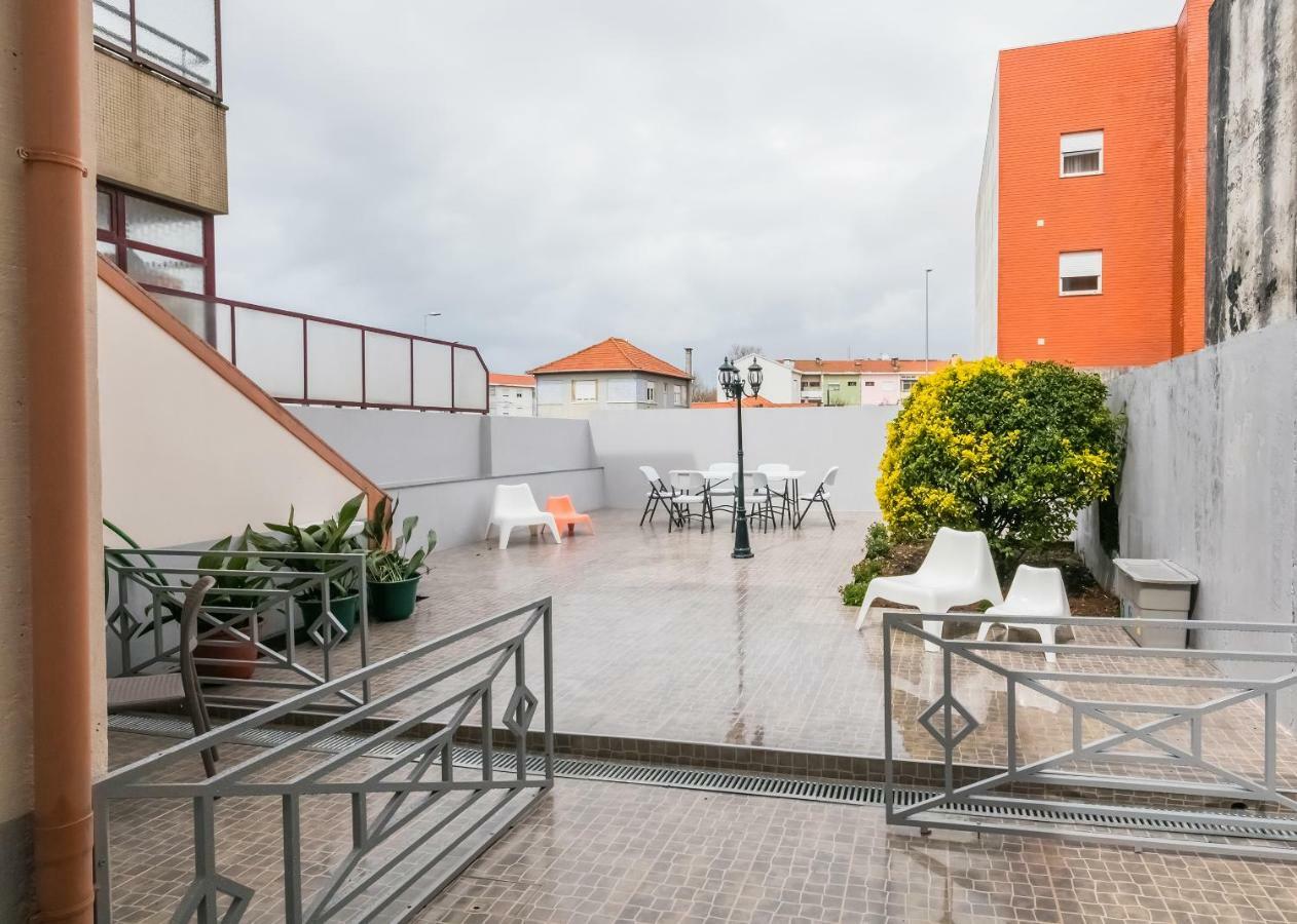 A Francos Artist Painting Apartment Porto Bagian luar foto